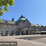 Kvartier2 In Top-lage, 5 Min Zur Bali-therme Und Gop, Hdz, Arbeitsplatz, Boxspringbett Apartament *