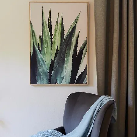 Lägenhet Kvartier2 In Top-lage, 5 Min Zur Bali-therme Und Gop, Hdz, Arbeitsplatz, Boxspringbett