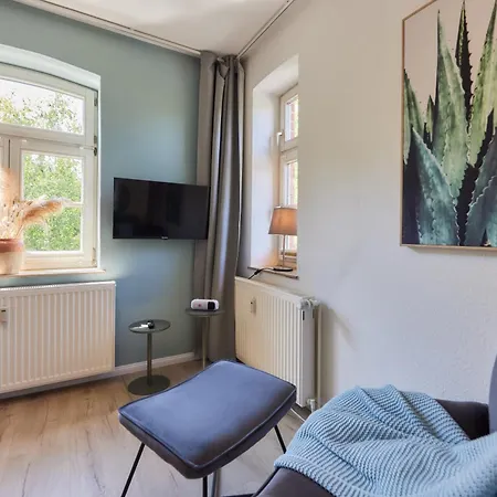 Apartment Kvartier2 In Top-lage, 5 Min Zur Bali-therme Und Gop, Hdz, Arbeitsplatz, Boxspringbett *