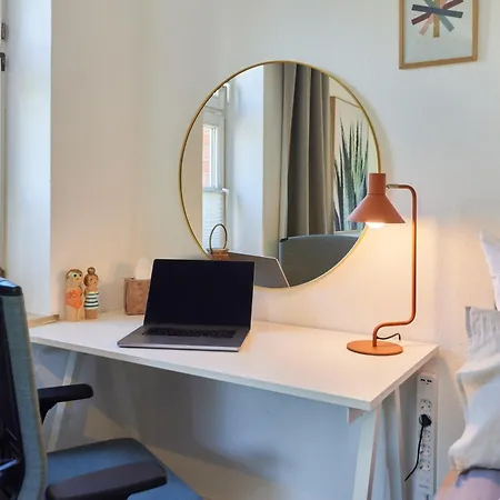 Kvartier2 In Top-lage, 5 Min Zur Bali-therme Und Gop, Hdz, Arbeitsplatz, Boxspringbett Lägenhet Bad Oeynhausen