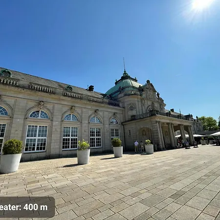 Kvartier2 In Top-lage, 5 Min Zur Bali-therme Und Gop, Hdz, Arbeitsplatz, Boxspringbett Bad Oeynhausen