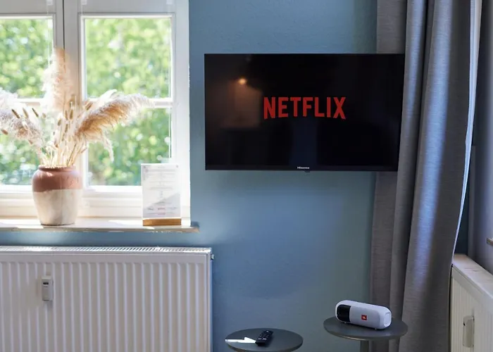 Kvartier2 In Top-lage, 5 Min Zur Bali-therme Und Gop, Hdz, Arbeitsplatz, Boxspringbett Bad Oeynhausen