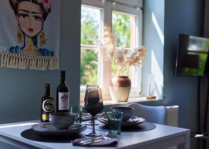 Kvartier2 In Top-lage, 5 Min Zur Bali-therme Und Gop, Hdz, Arbeitsplatz, Boxspringbett Bad Oeynhausen