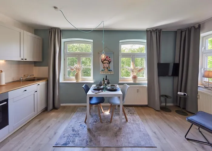 Kvartier2 In Top-lage, 5 Min Zur Bali-therme Und Gop, Hdz, Arbeitsplatz, Boxspringbett Apartment *