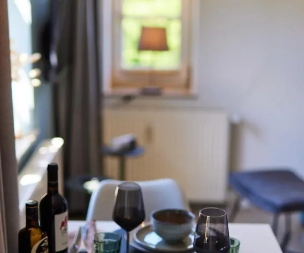 Appartement Kvartier2 In Top-lage, 5 Min Zur Bali-therme Und Gop, Hdz, Arbeitsplatz, Boxspringbett Bad Oeynhausen