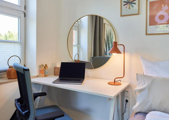 Kvartier2 In Top-lage, 5 Min Zur Bali-therme Und Gop, Hdz, Arbeitsplatz, Boxspringbett Appartement Bad Oeynhausen